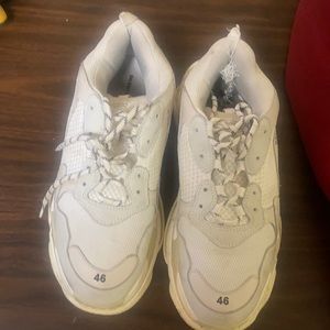 Balenciaga has size 13